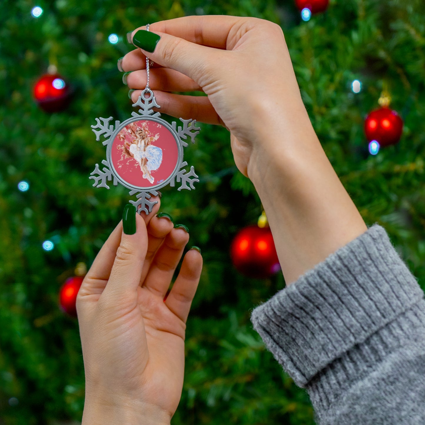 Rose Garden Diva Pewter Snowflake Ornament